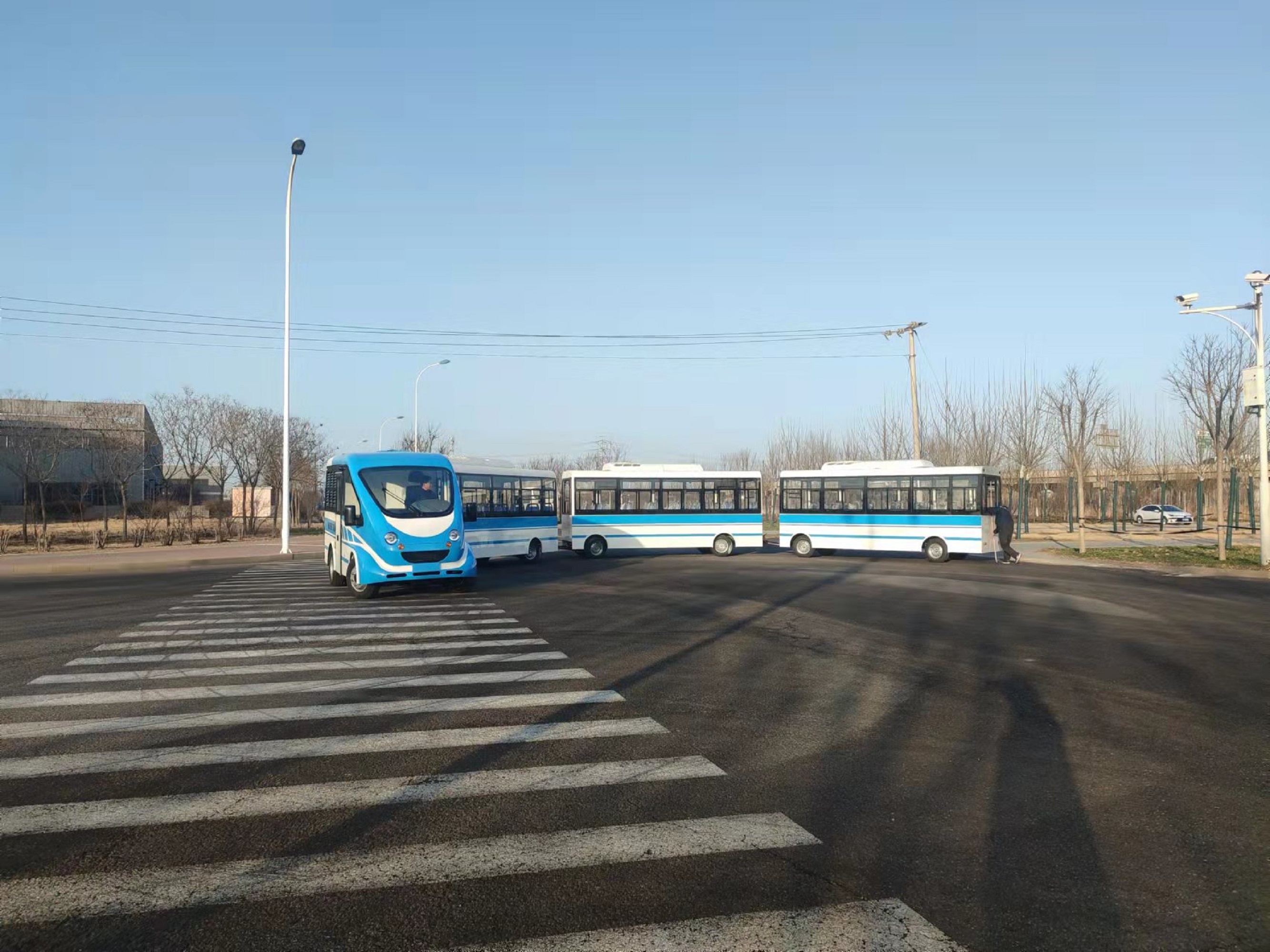 自然景区观光小火车：串联景点的灵动风景线